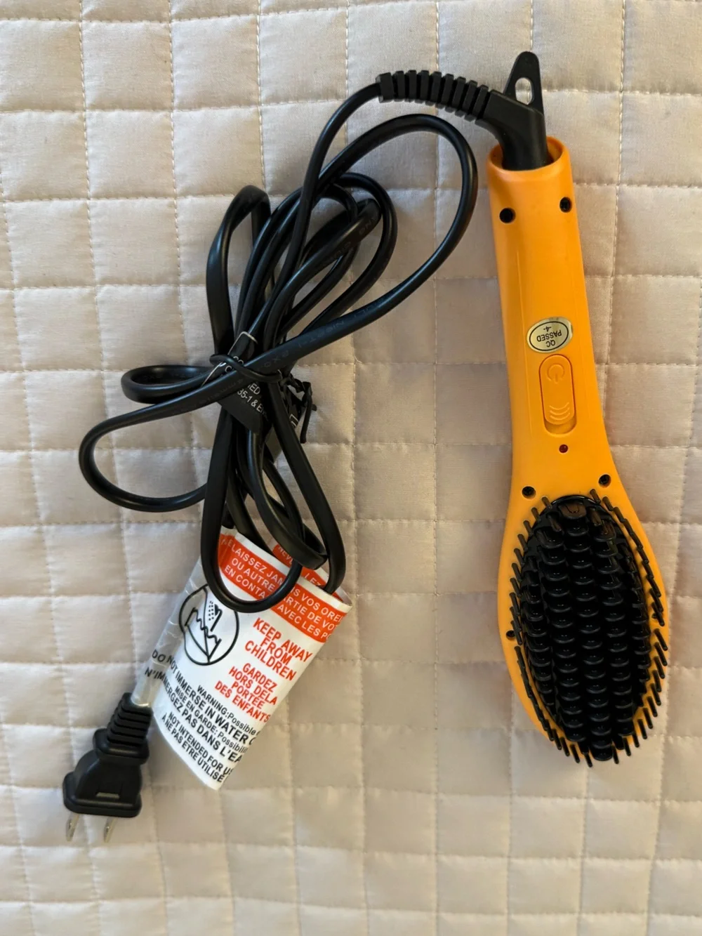 Travel Soleil Heated Hair Straightening Brush